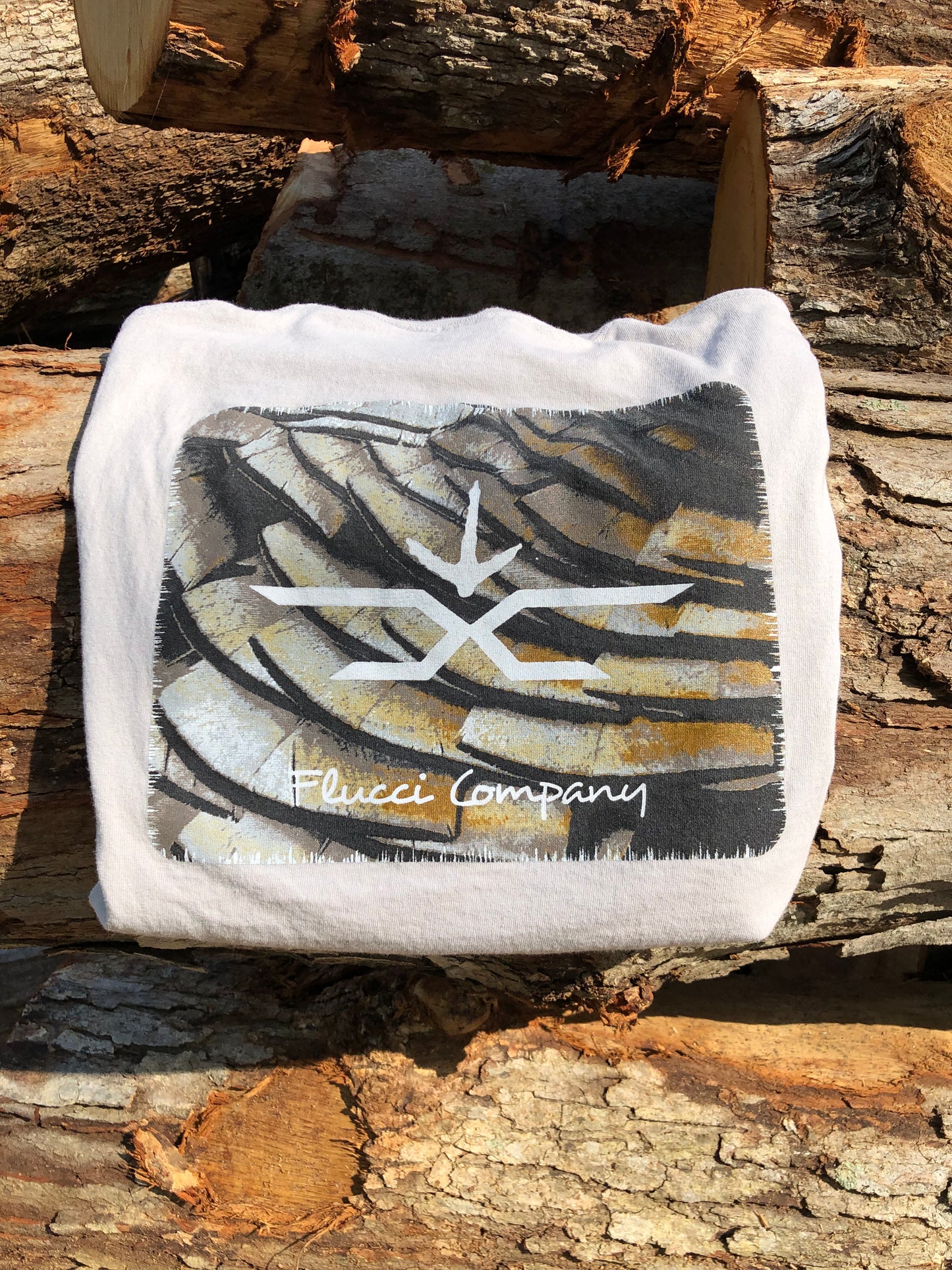 Flucci Feather T